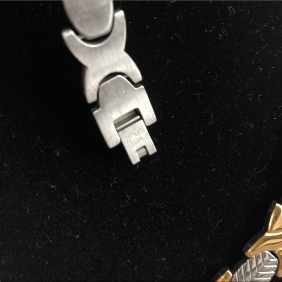 Leaf Set - Picture 5 of 6